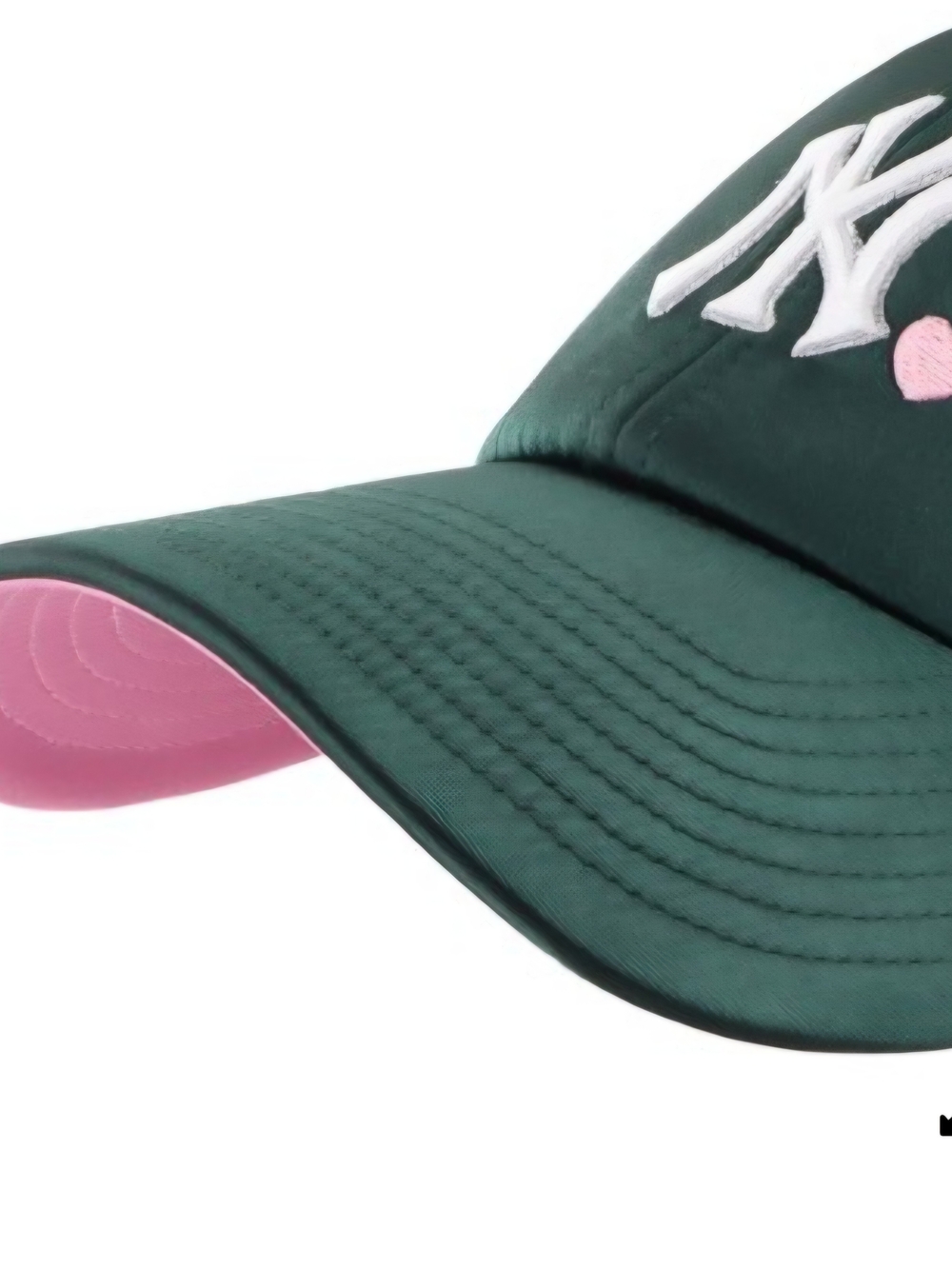 * Must See* New York Yankees Hat With Pink Heart And Lining - Brand New With Tag - Picture 3 of 4